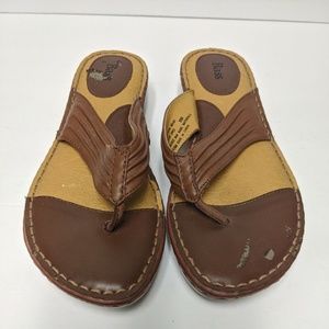 BASS Mykonos Thong Sandals Flip Flops  Women's 8M Heel Leather